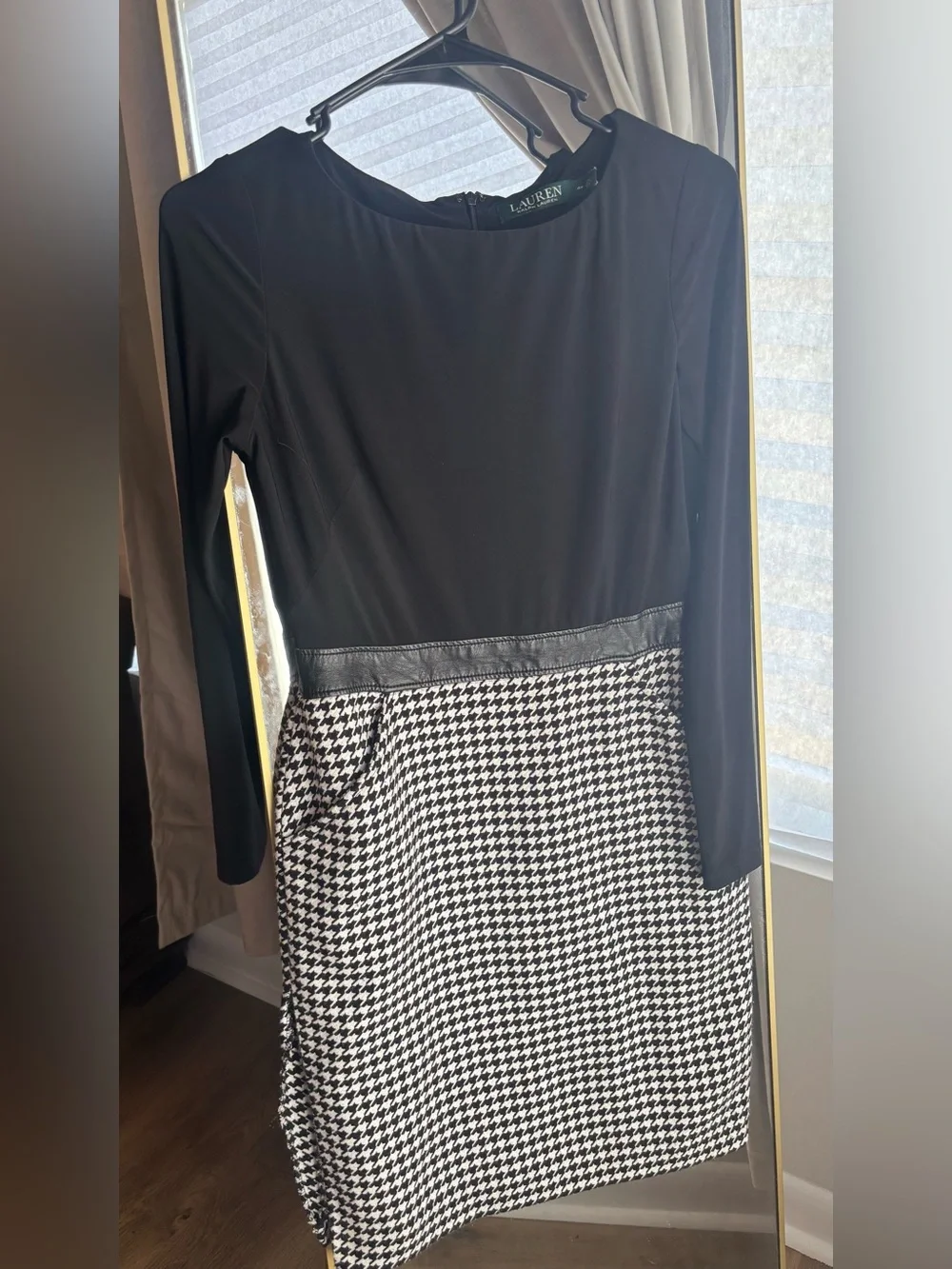 Lauren Ralph Lauren Black & Houndstooth Long-Sleeve Dress - Picture 1 of 4